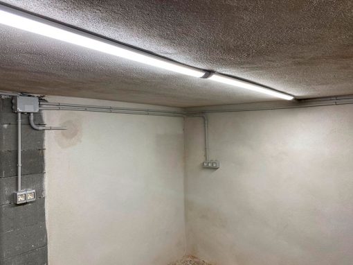 Instalación eléctrica en garaje en Muñas